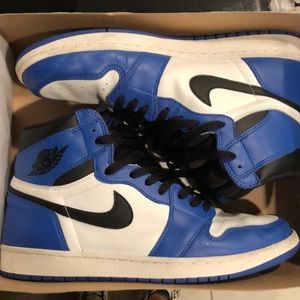 Retro 1 Game Royal